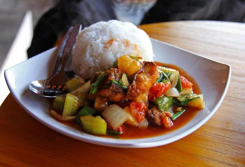 C And G Resort Hotel Hoima