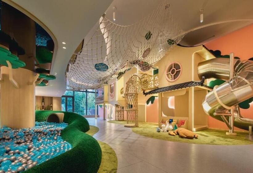 Four Seasons Hotel Suzhou