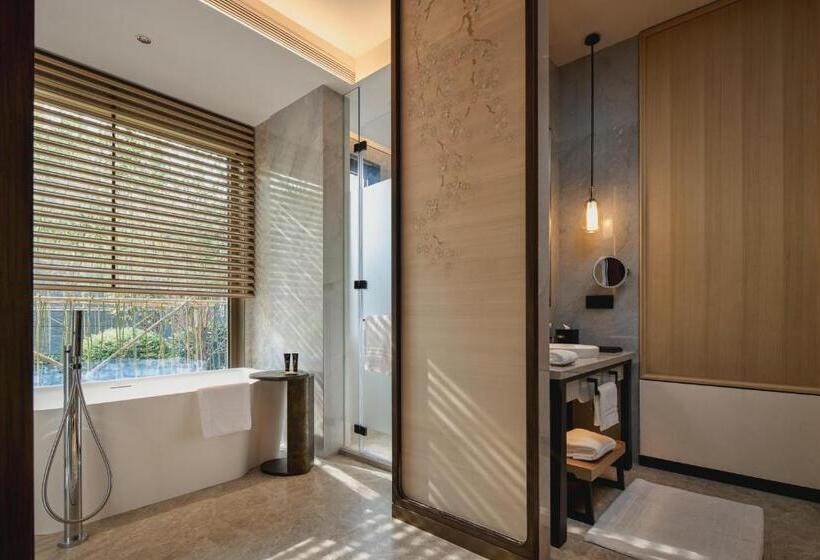 Four Seasons Hotel Suzhou