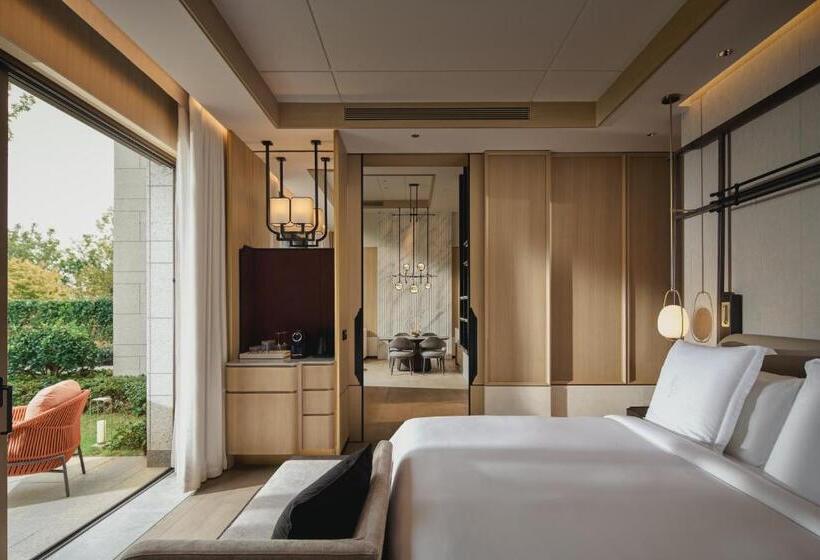 Four Seasons Hotel Suzhou