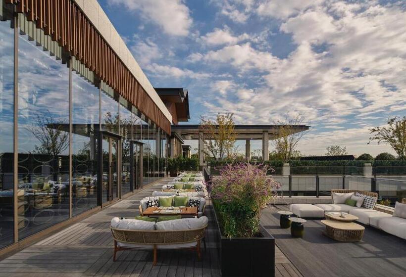 Four Seasons Hotel Suzhou