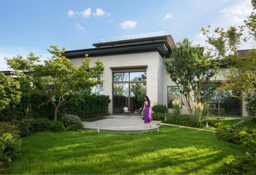 Four Seasons Hotel Suzhou