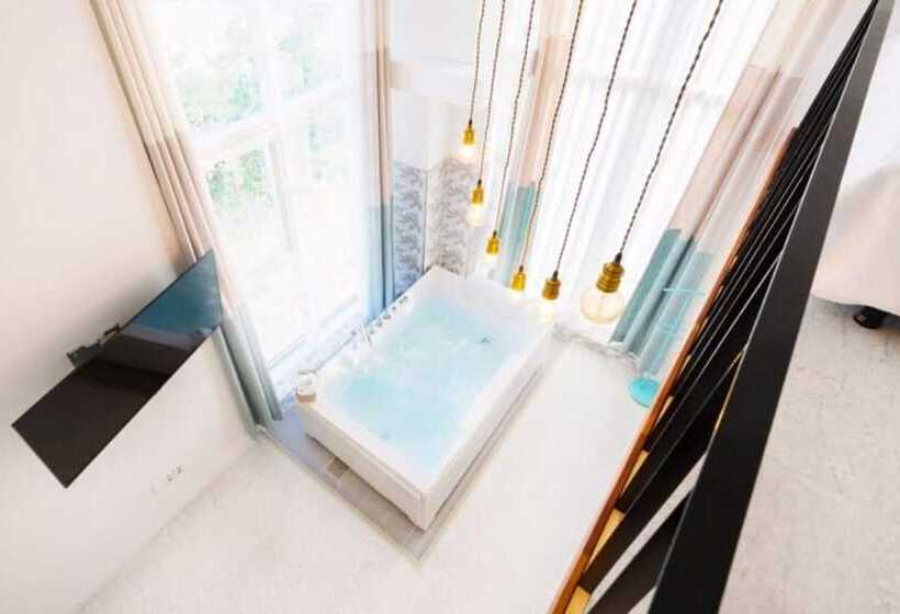 膳宿费 Gangneung Feria902 Kijeugajok Spa Pensio