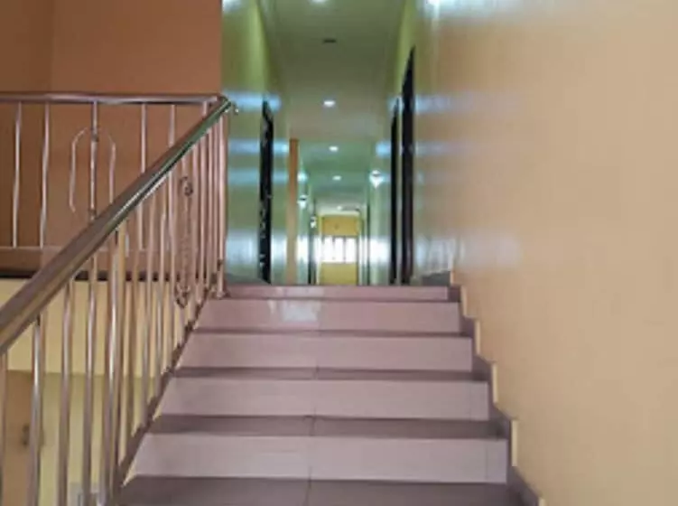 Gyeuti Citi Hotel And Suites