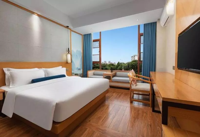 Hotelli Days Inn By Wyndham Dali Erhai Park