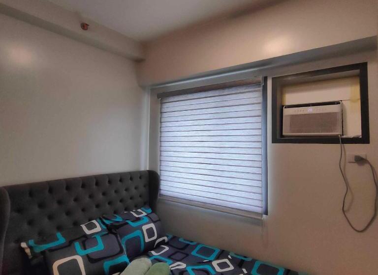 Отель Four Angels Staycation In Trees Residences Near Sm Fairview