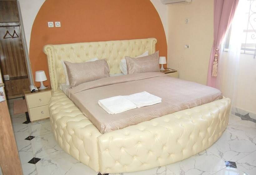 هتل Havana Imperial