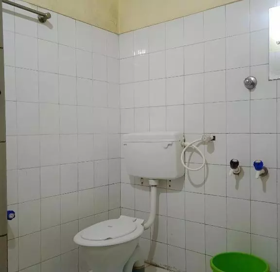 Hotelli Layali Ooty Transit Lodging