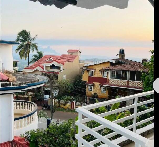 Hotel Vaibhav Hill Park