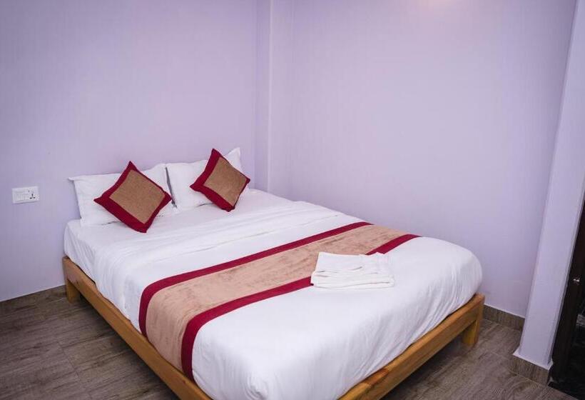 پانسیون Sunrise Heaven