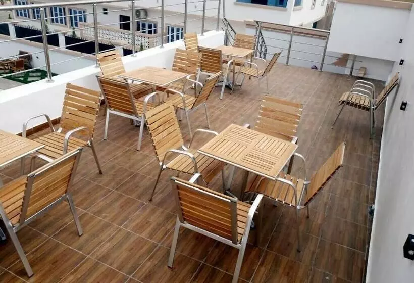 Porto Golf Hotel And Suites Kano