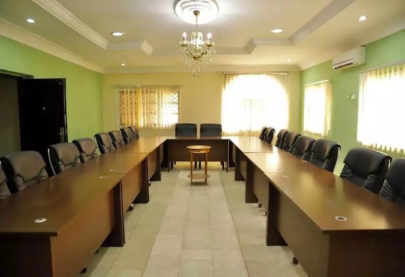 Porto Golf Hotel And Suites Kano