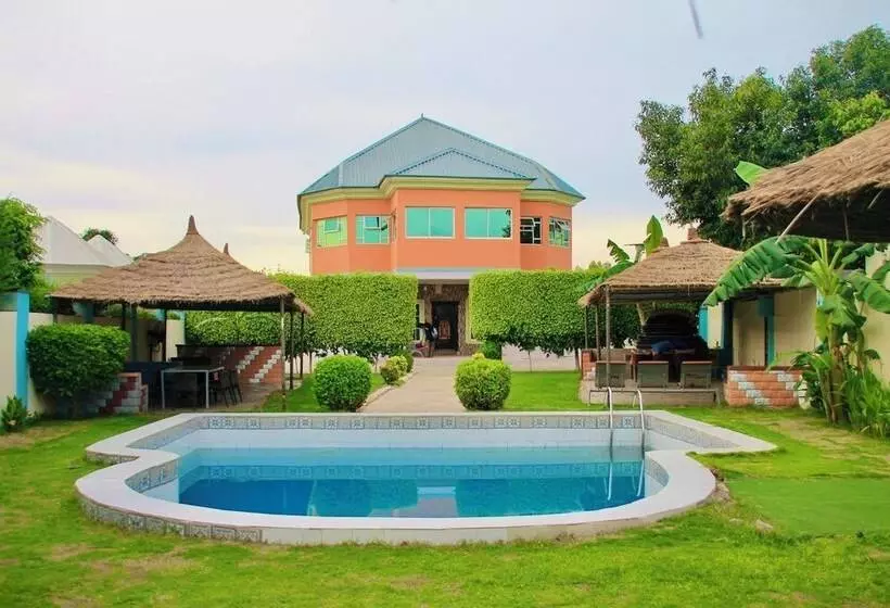 Porto Golf Hotel And Suites Kano