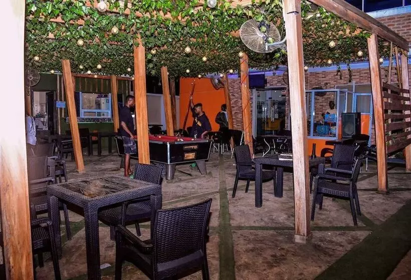 Rivera Hotel And Suites