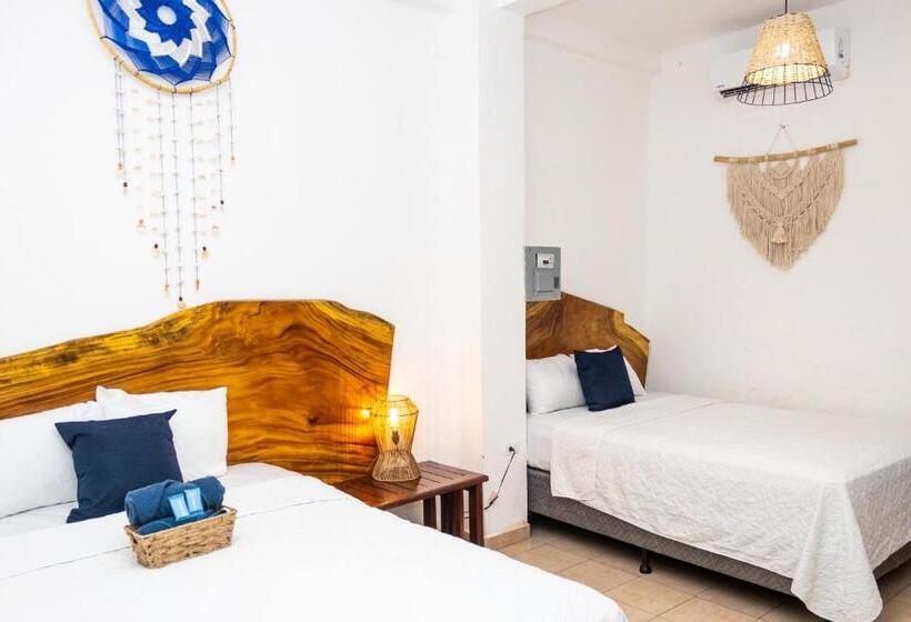 Yalí Sunzal Hotel   La Libertad