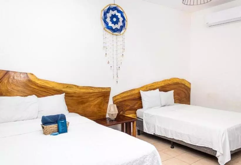 Yalí Sunzal Hotel La Libertad