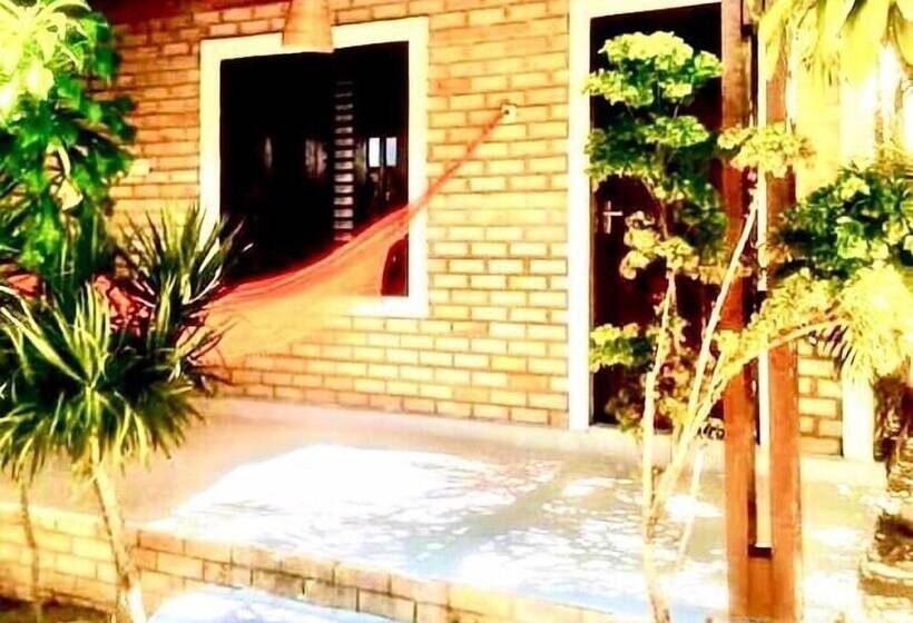 Herberge Chalés Centro Da Pipa