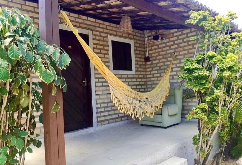 Herberge Chalés Centro Da Pipa