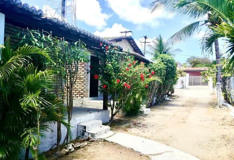 Herberge Chalés Centro Da Pipa