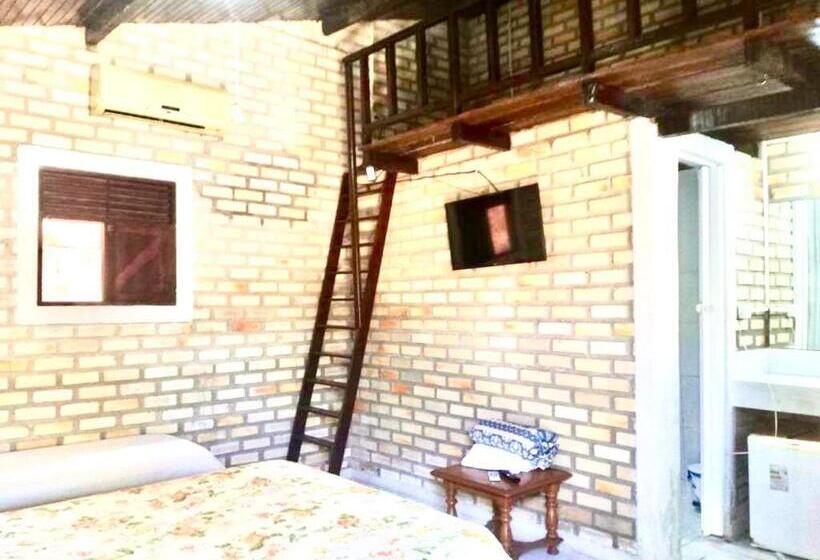 Herberge Chalés Centro Da Pipa