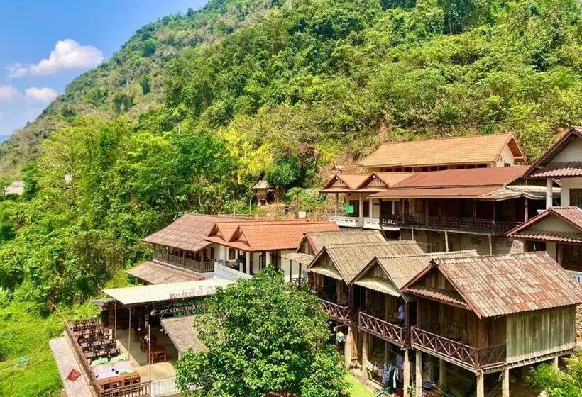 هاستل Sunrise Guest House