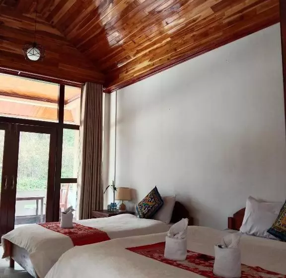 هاستل Sunrise Guest House