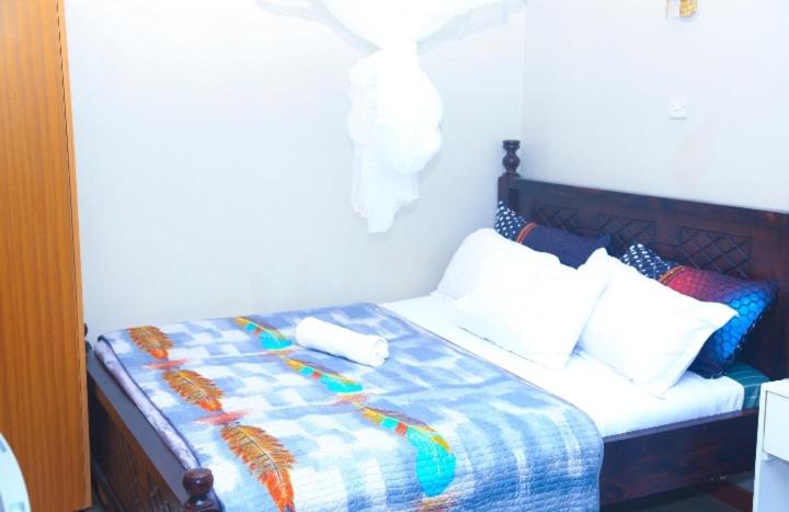 تختخواب و صبحانه Tsavo 90 Degrees