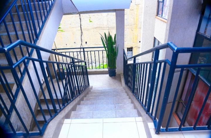 تختخواب و صبحانه Tsavo 90 Degrees