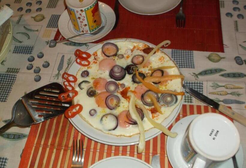 مبيت وإفطار Vali Vendégház