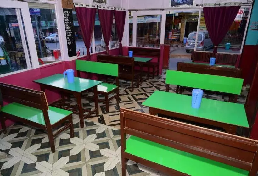 Hotelli Border Way & Restaurant