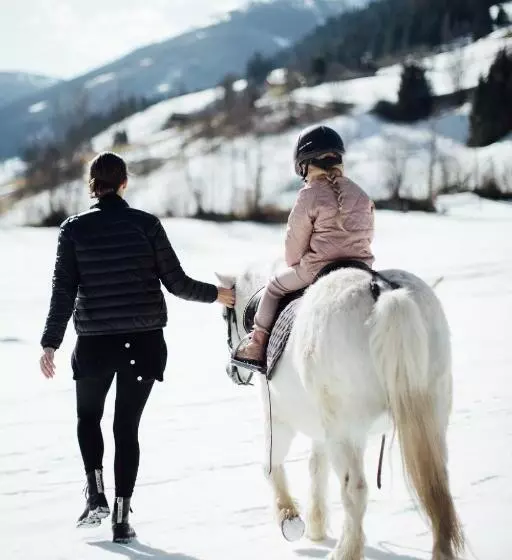 ホテル Familien Natur Resort Moar Gut