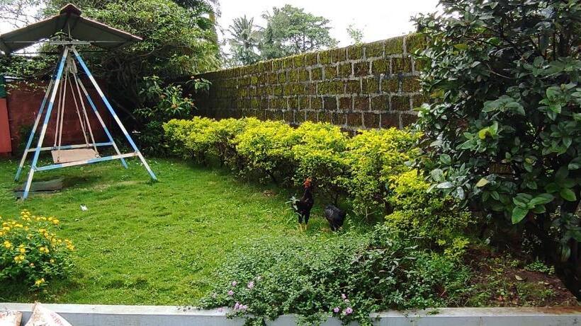 فندق Ns Brothers Farm & Resort