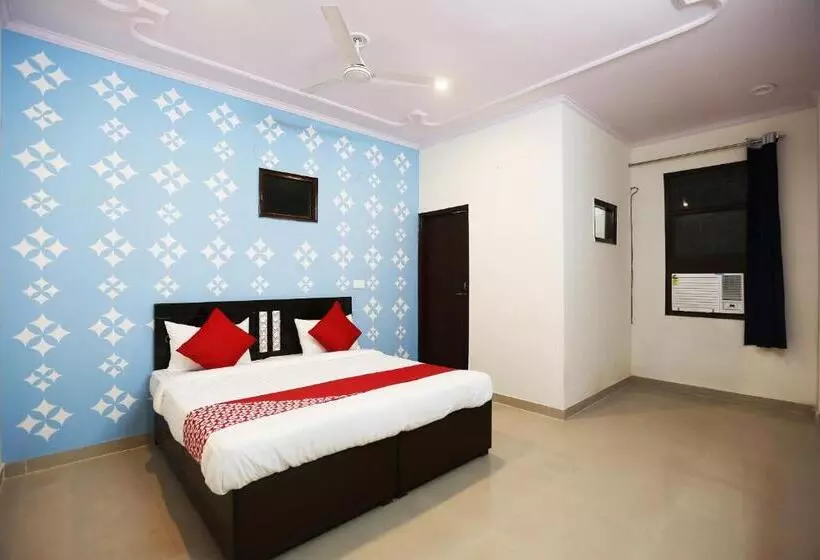 Hotelli O Royal Guest House