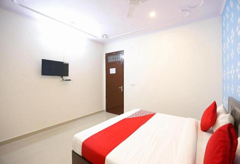 Hotel O Royal Guest House