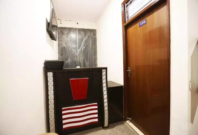 Hotelli O Royal Guest House