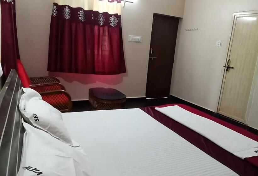 Отель Sea View Beach Stay