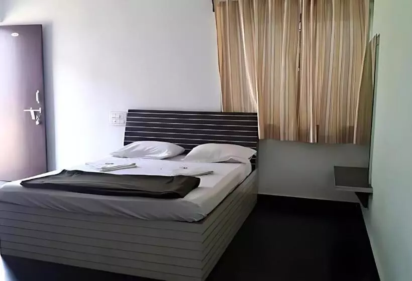 Hotelli Sea View Beach Stay