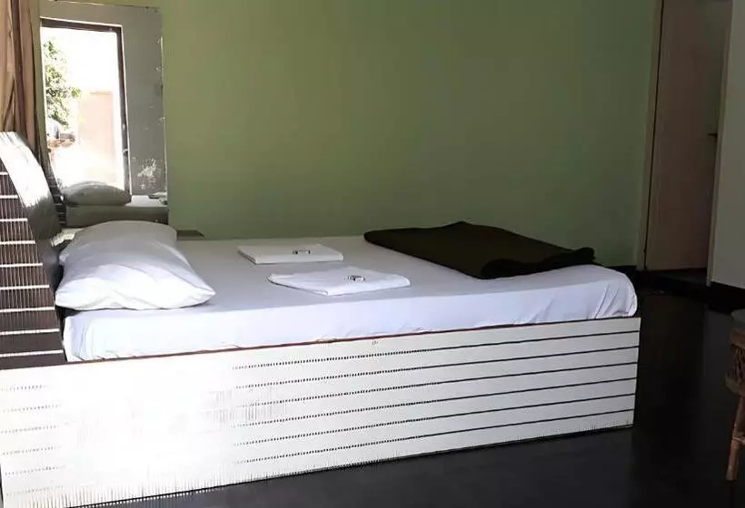 Hotelli Sea View Beach Stay