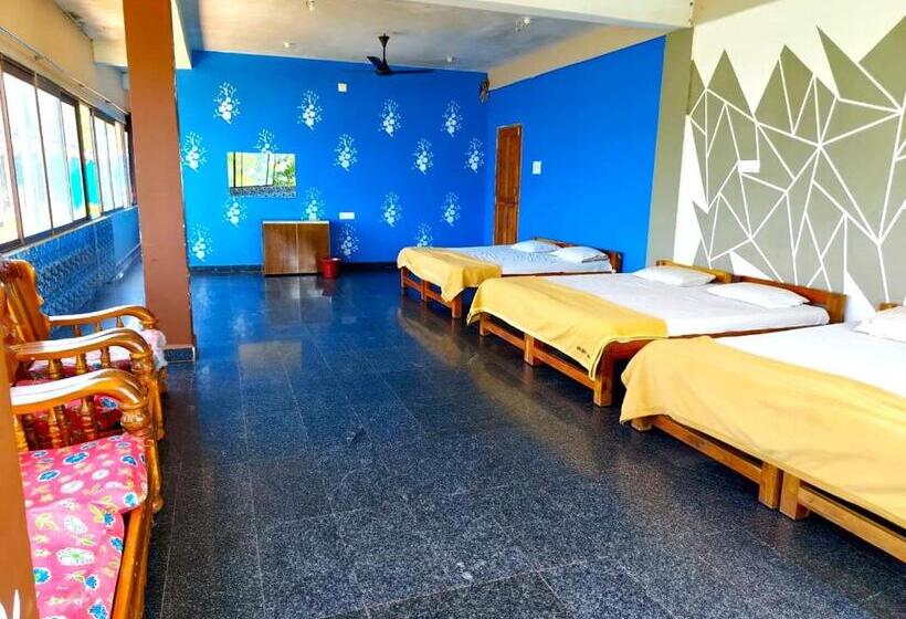 Отель Sea View Beach Stay