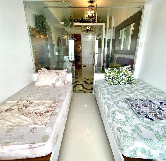 هتل Stunning Taal View Staycation In Tagaytay