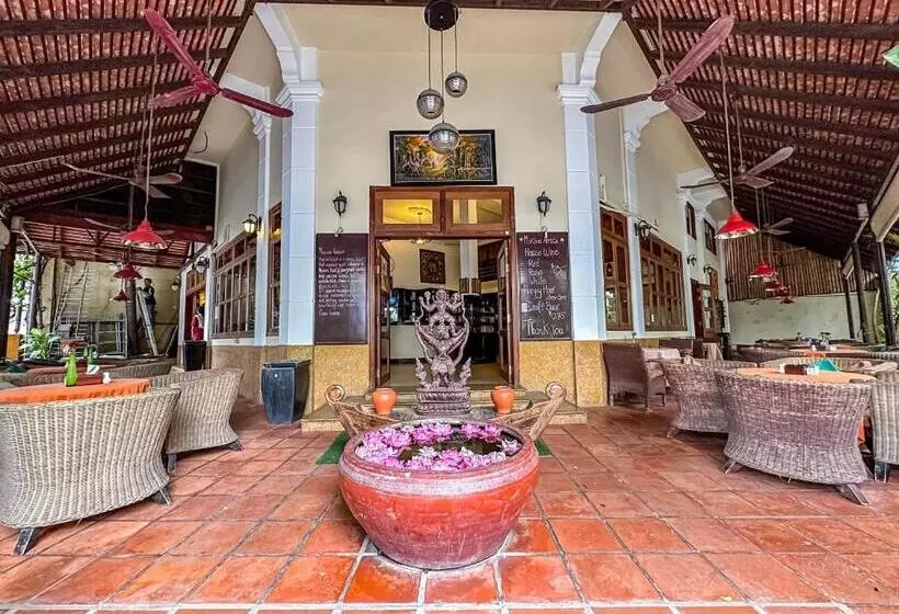 Maison Arnica Hotel & Restaurant