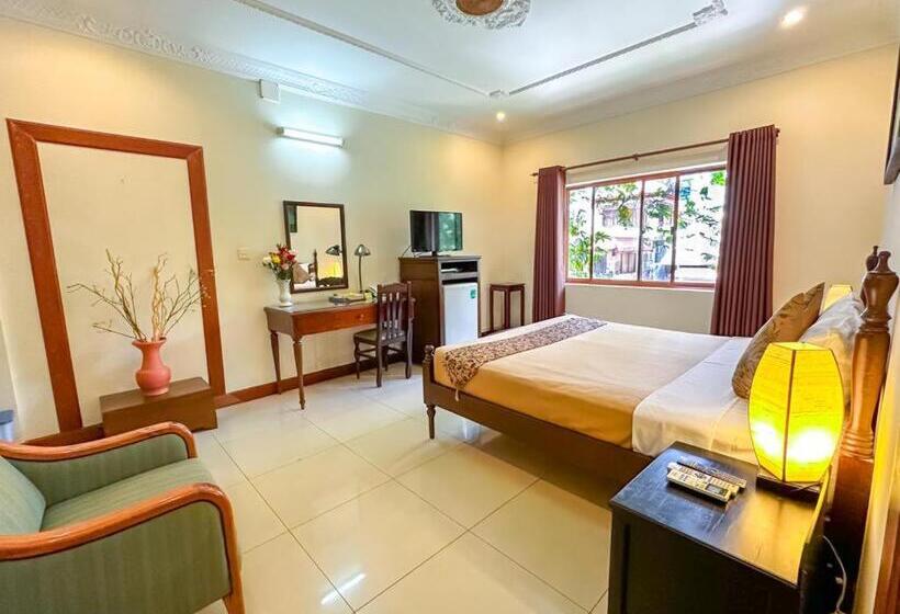 Maison Arnica Hotel & Restaurant