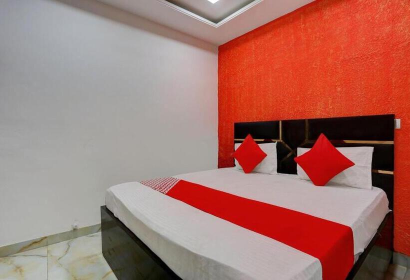 Oyo Flagship Hotel Star Blue