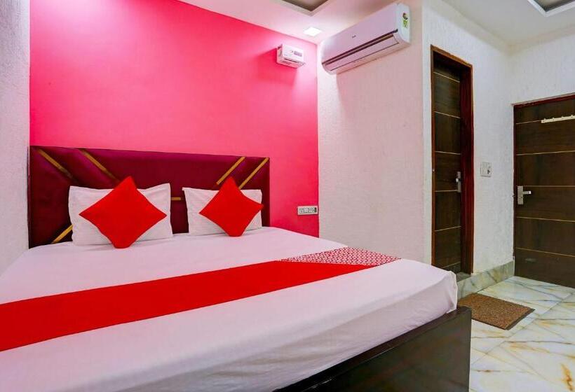 Oyo Flagship Hotel Star Blue