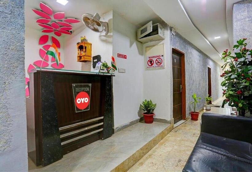 Oyo Flagship Hotel Star Blue