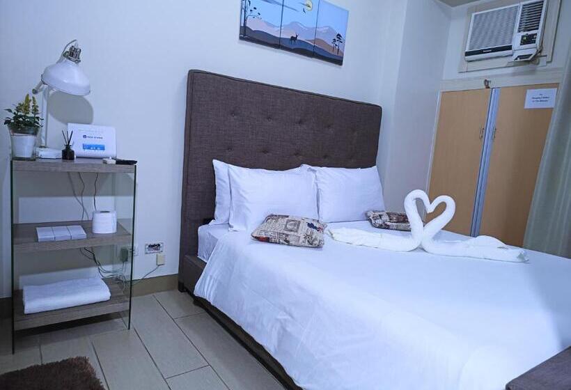 Palmtree Two Villas Across Terminal 3 Or Manila Airport