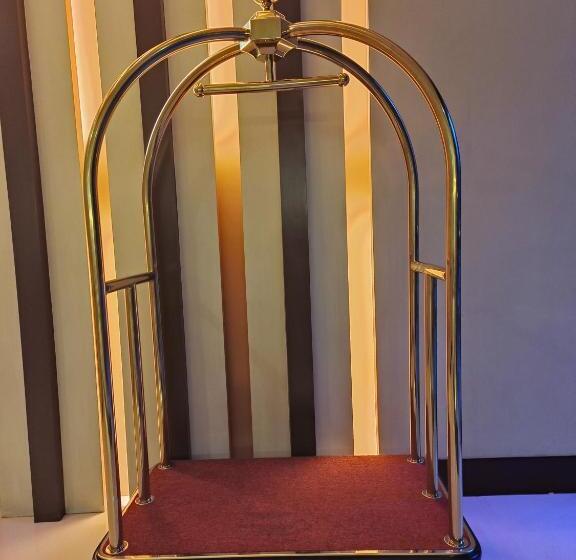 Palmtree Two Villas Across Terminal 3 Or Manila Airport