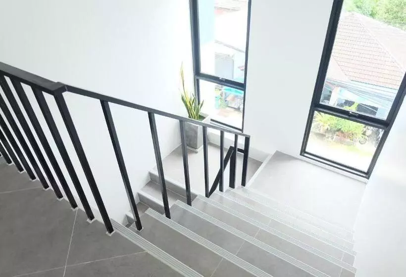 Pensiune B3 House