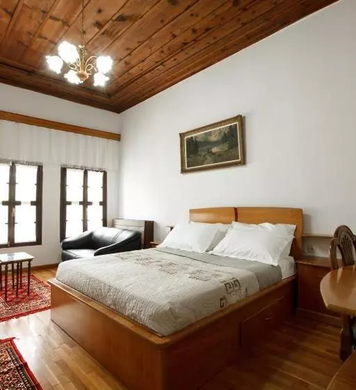 ペンション Emblematic House Apartment 2