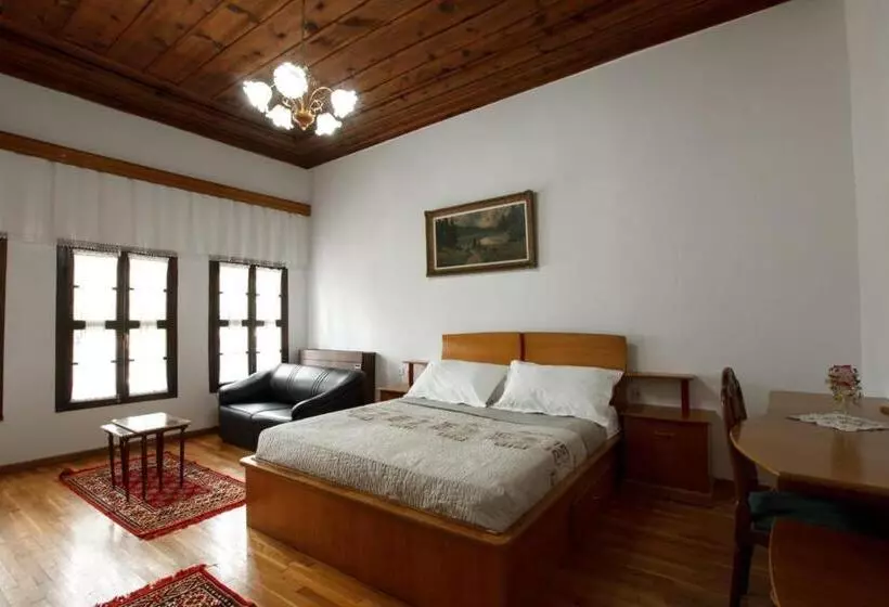 ペンション Emblematic House Apartment 2